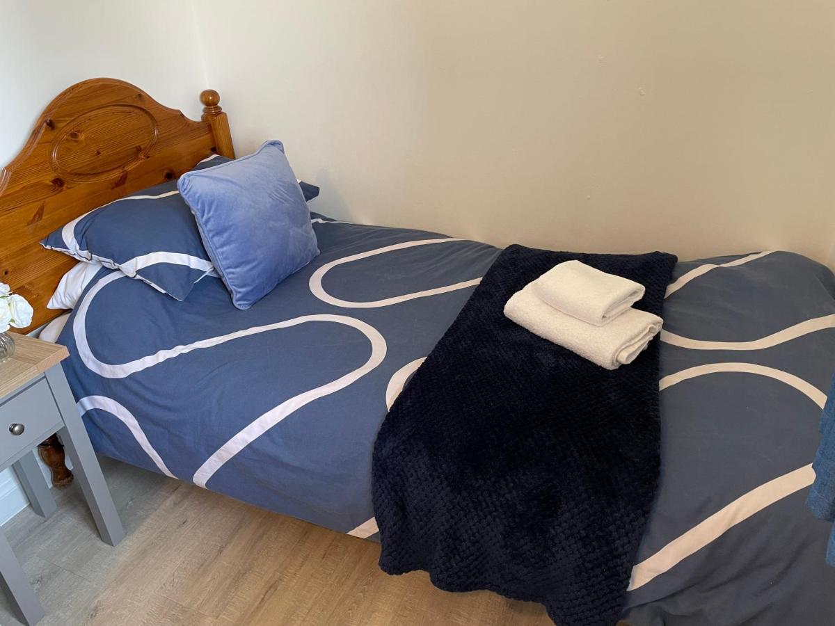 Wellsfield Farm Holiday Lodges Стерлинг Экстерьер фото