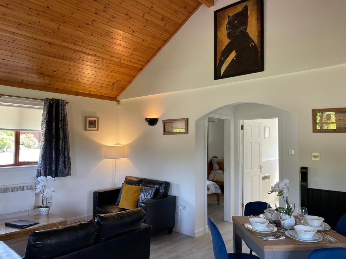 Wellsfield Farm Holiday Lodges Стерлинг Экстерьер фото