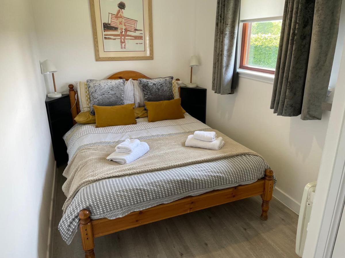 Wellsfield Farm Holiday Lodges Стерлинг Экстерьер фото