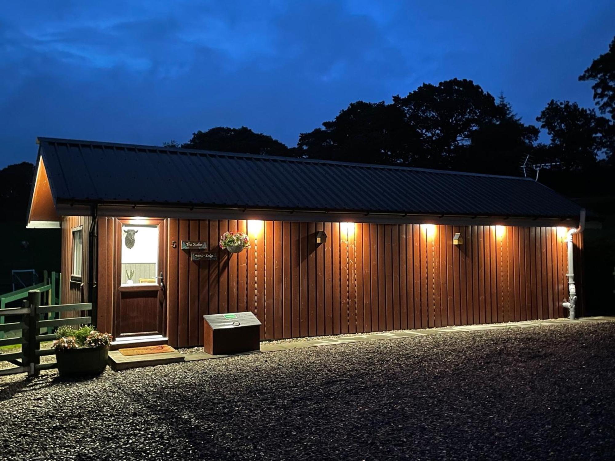 Wellsfield Farm Holiday Lodges Стерлинг Экстерьер фото