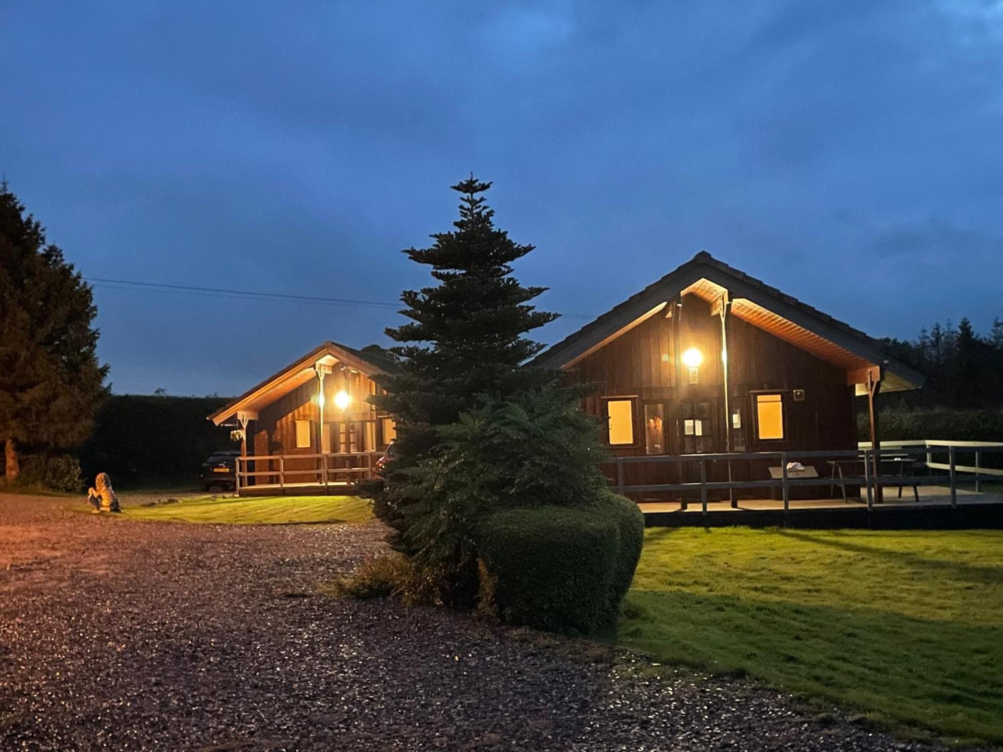 Wellsfield Farm Holiday Lodges Стерлинг Экстерьер фото